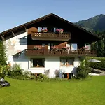 Pensjonat Schoenanger 4*