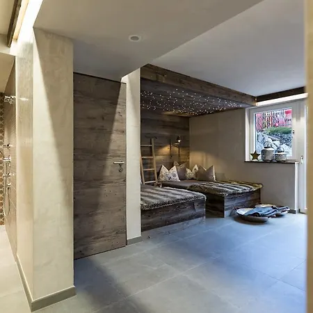 Guest house Schoenanger 3*