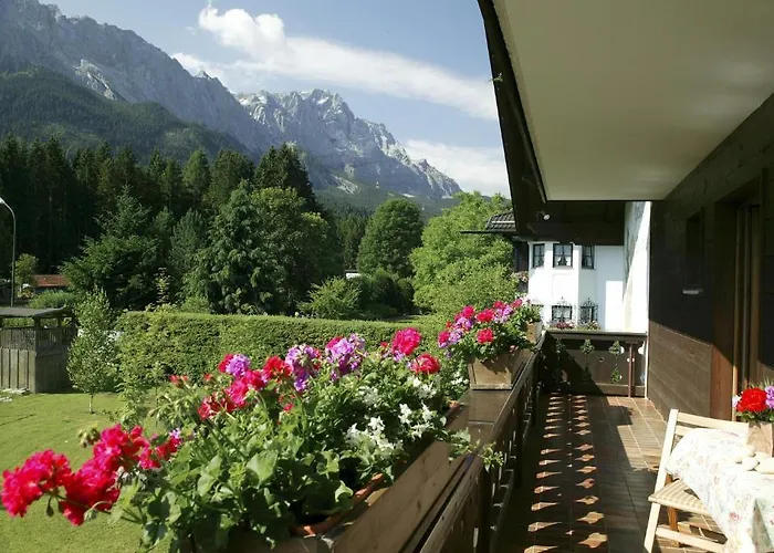 Konukevi Schoenanger 4*