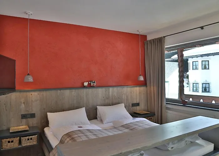 Schoenanger Konukevi 4*